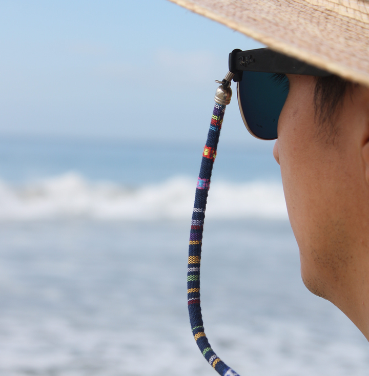 Eye glass strap tubular loom